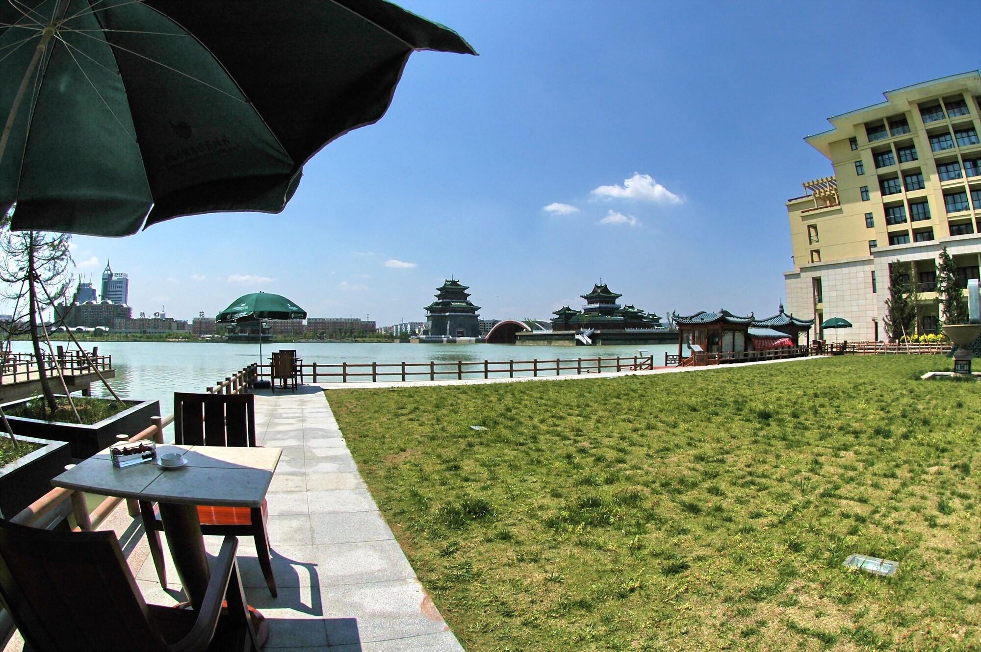 New Century Grand Hotel Kaifeng Exterior foto